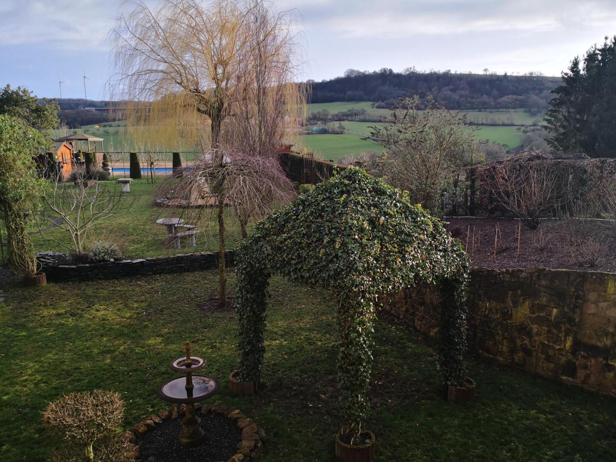 Landhotel Saar-Mosel Tunsdorf الغرفة الصورة